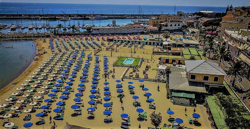 Loft Cavour - Teatro Ariston Appartement San Remo Buitenkant foto